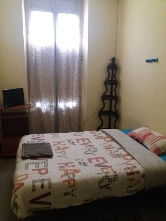 Room Star Alicante Eksteriør billede